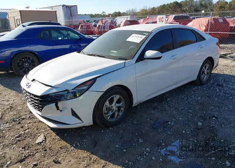 2021 Hyundai Elantra Se z USA, uszkodzony, nr VIN 5NPLL4AG4MH049881